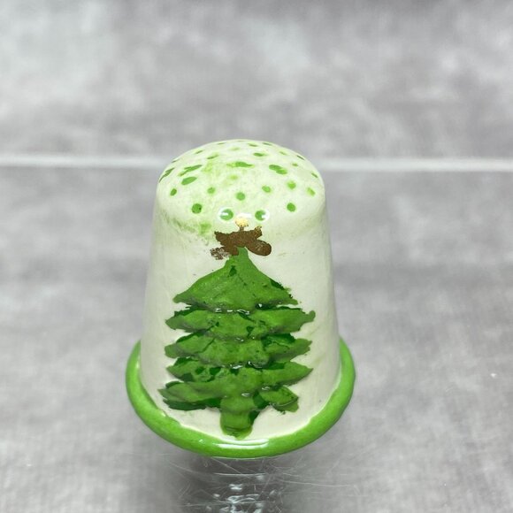 Hand-Painted Wooden Thimble With Green Christmas Tree Design & Polka Dot Top - Picture 2 of 9